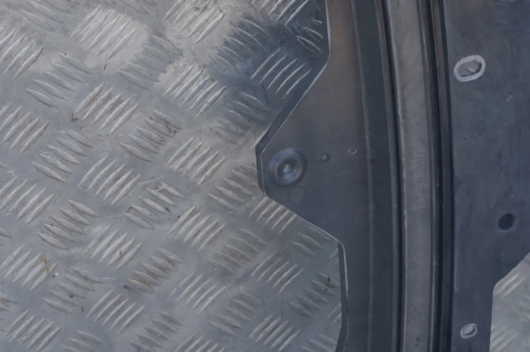 Szyba AS3 dachu szyberdach do MINI R50 R53 o numerze 7039715 MINI R50 R53 Szyba AS3 dachu szyberdach - SKU 7039715 - Numer Części 7039715