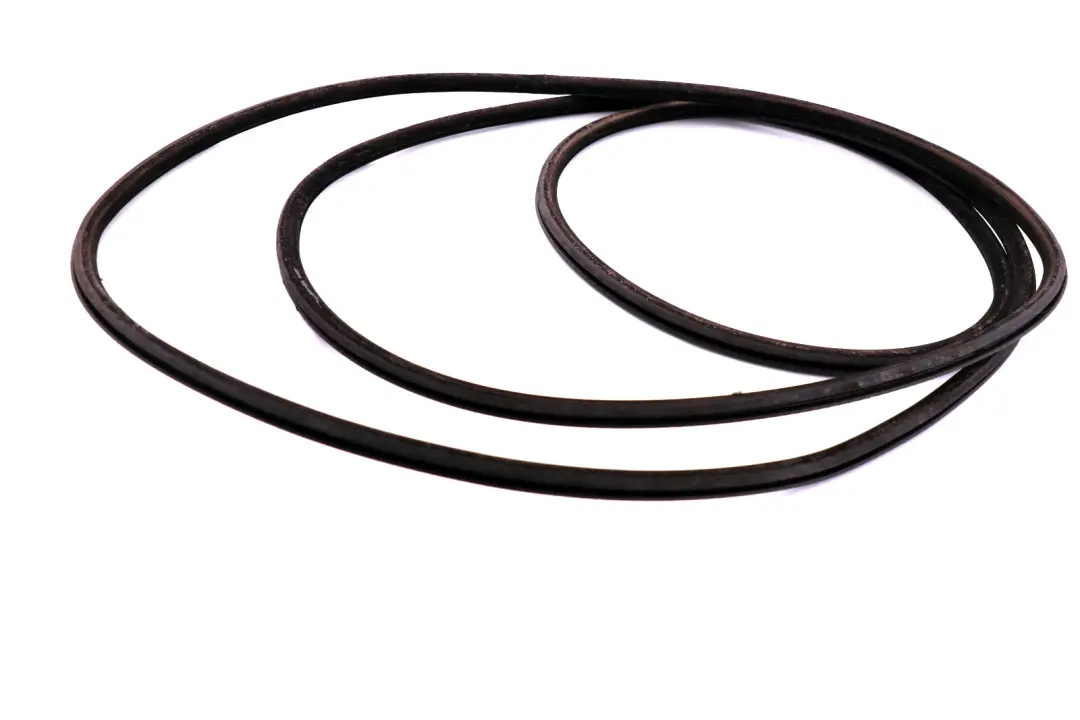 Glass Roof Sunroof Surround Rubber Seal Gasket to Mini Cooper R50 R53 with Part number 7039722 Mini Cooper R50 R53 Glass Roof Sunroof Surround Rubber Seal Gasket - SKU 7039722 - Part number 7039722