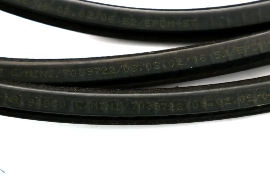 Glass Roof Sunroof Surround Rubber Seal Gasket to Mini Cooper R50 R53 with Part number 7039722 Mini Cooper R50 R53 Glass Roof Sunroof Surround Rubber Seal Gasket - SKU 7039722 - Part number 7039722