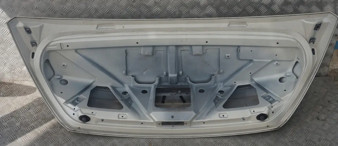 Trunk Boot Lid Tailgate Mineralsilber Mineral Silver Metallic - A14 to BMW 6 Series E64 with Part number 7039766 BMW 6 Series E64 Trunk Boot Lid Tailgate Mineralsilber Mineral Silver Metallic - A14 - SKU 7039766-MSB - Part number 7039766