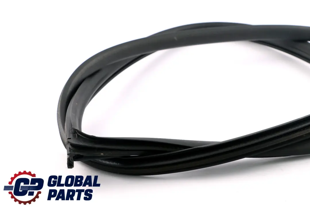 Front Left N/S Door Rubber Seal Gasket to Mini Cooper One R50 R53 R56 with Part number 7151383 Mini Cooper One R50 R53 R56 Front Left N/S Door Rubber Seal Gasket - SKU 7039863 - Part number 7151383