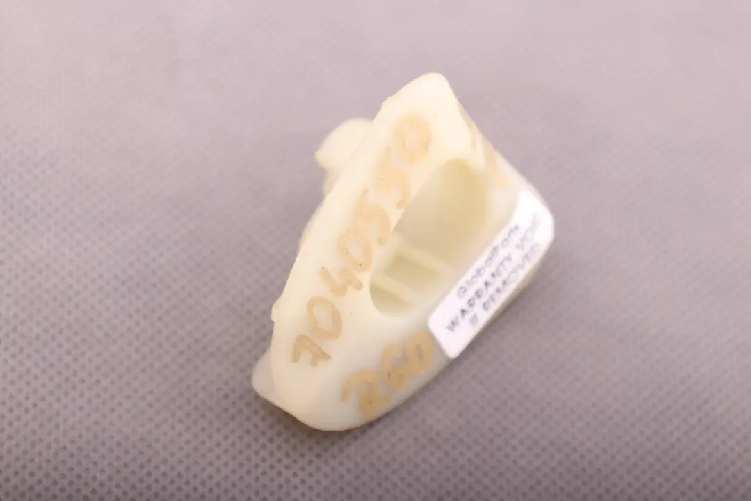 Befestigungselement hinten links 5121 für BMW Mini R50 R56 R57 R60 mit Teilenummer 7040550 BMW Mini R50 R56 R57 R60 Befestigungselement hinten links 5121 - SKU 7040550 - Teilenummer 7040550