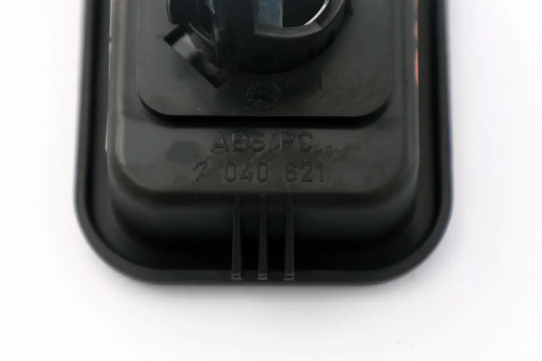  Support D'Allume-Cigare BMW E60 E63 E64 E83 Cadre De Montage - SKU 7040621 - Numéro de pièce 7040621