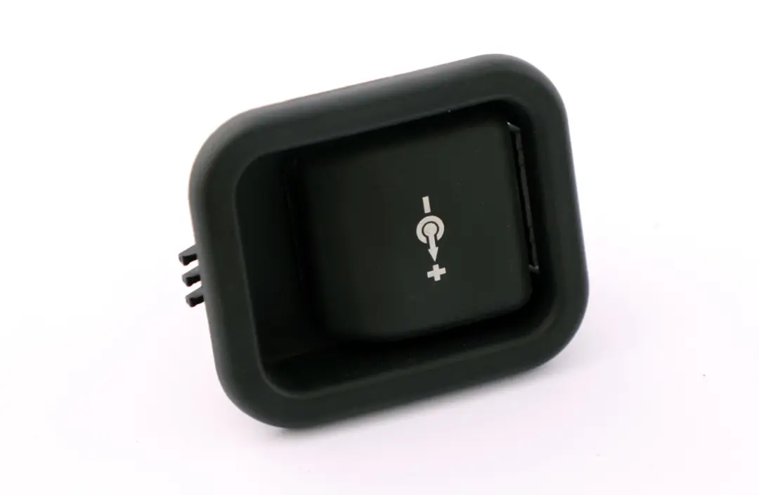 Staffa Accendino Presa BMW E60 E63 E64 E83 Montaggio Supporto Telaio per  con numero di parte 7040621  Staffa Accendino Presa BMW E60 E63 E64 E83 Montaggio Supporto Telaio - SKU 7040621 - Numero di parte 7040621