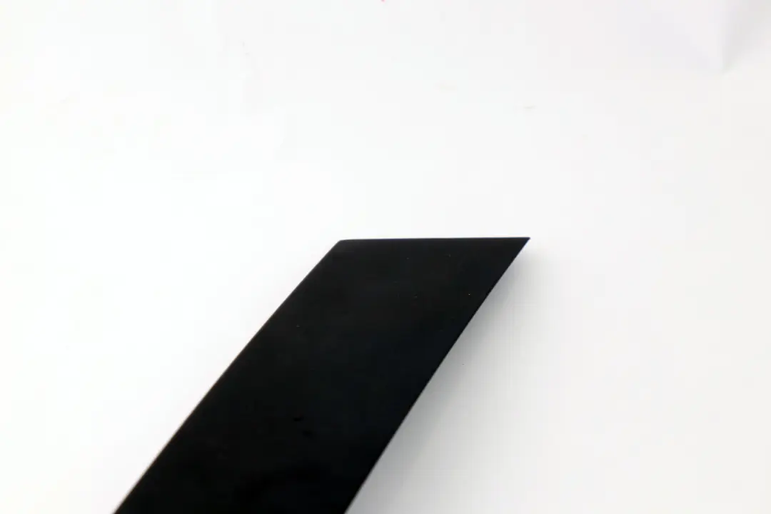 Tapa Columna C puerta Trasera Derecha Glanzschwarz para BMW E53 con número de pieza 7041436 BMW E53 Tapa Columna C puerta Trasera Derecha Glanzschwarz - SKU 7041436 - Número de pieza 7041436