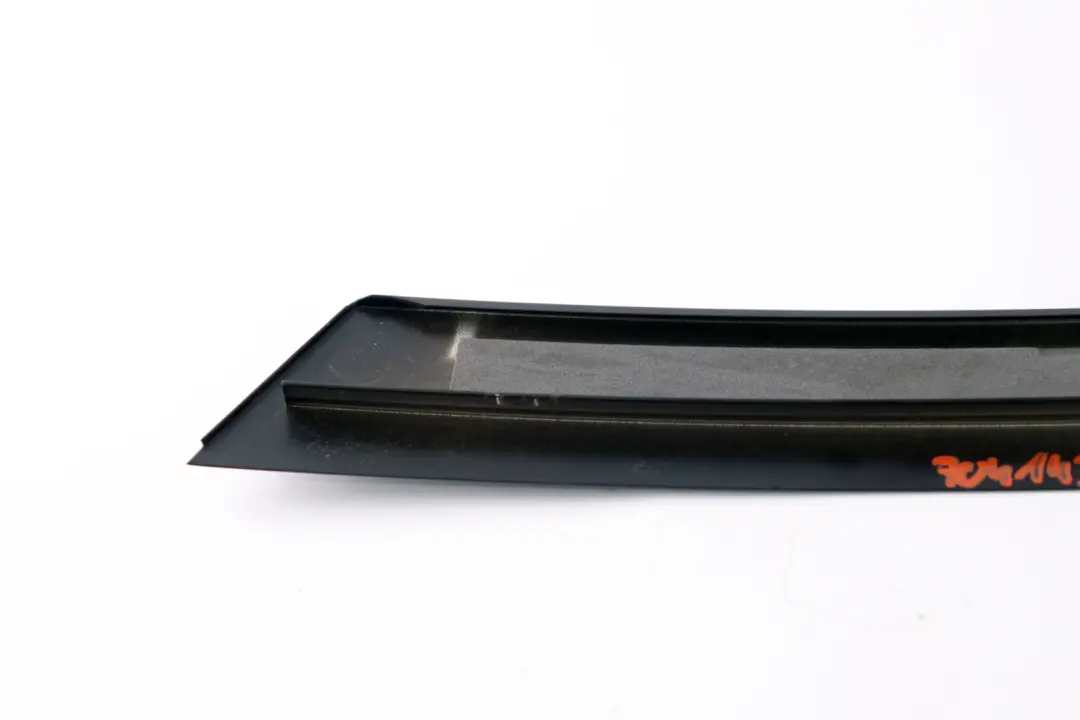 Column C door Rear Right Glanzschwarz pour BMW X5 Series E53 Cover à propos du numéro de pièce 7041436 BMW X5 Series E53 Cover Column C door Rear Right Glanzschwarz - SKU 7041436 - Numéro de pièce 7041436