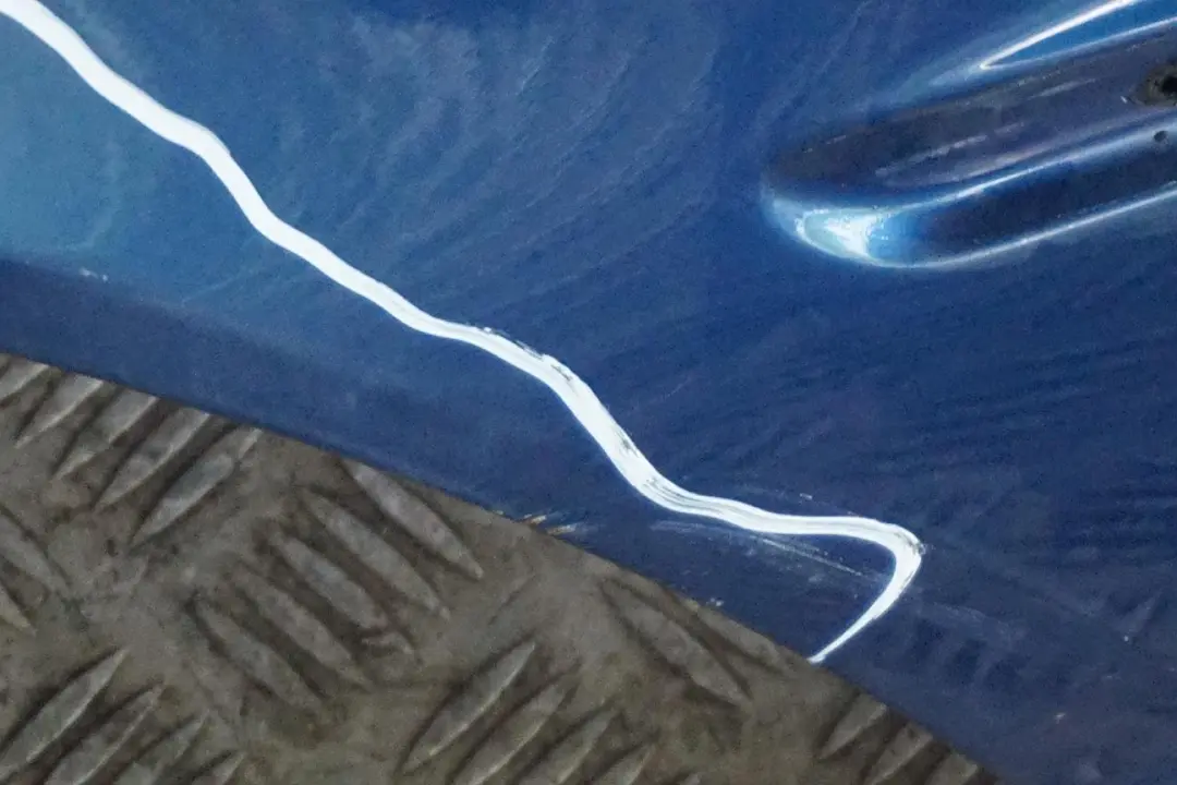 Front Left N/S Side Panel Fender Wing Topasblau Blue - 364 to BMW 3 Series E46 with Part number 7042323 BMW 3 Series E46 Front Left N/S Side Panel Fender Wing Topasblau Blue - 364 - SKU 7042323-TPB - Part number 7042323