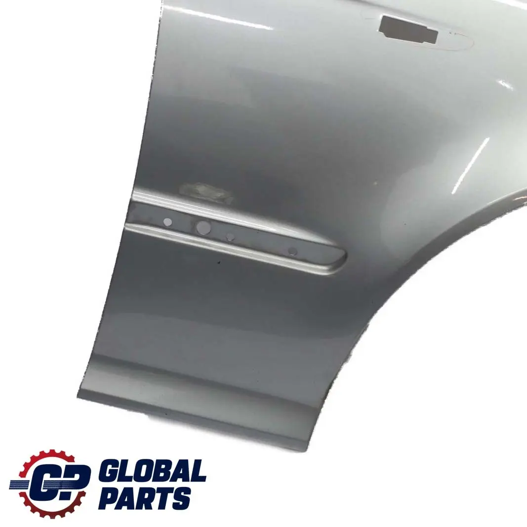 BMW 3 E46 Saloon Touring Front Right O/S Side Panel Fender Wing Silbergrau A08 - SKU 7042324-SBG - Part number 7042324