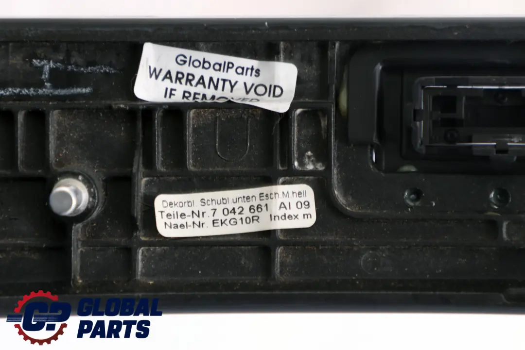 Madera Panel Trim Cajon Esche Hell 5145 para BMW E65 E66 con número de pieza 7042661 BMW E65 E66 Madera Panel Trim Cajon Esche Hell 5145 - SKU 7042661 - Número de pieza 7042661