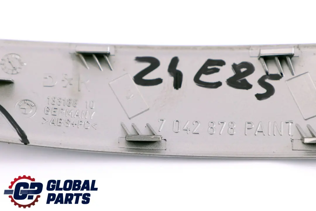 BMW Z4 E85 E86 Embellecedor Empuñadura Puerta Derecha Plata - SKU 7042878 - Número de pieza 7042878