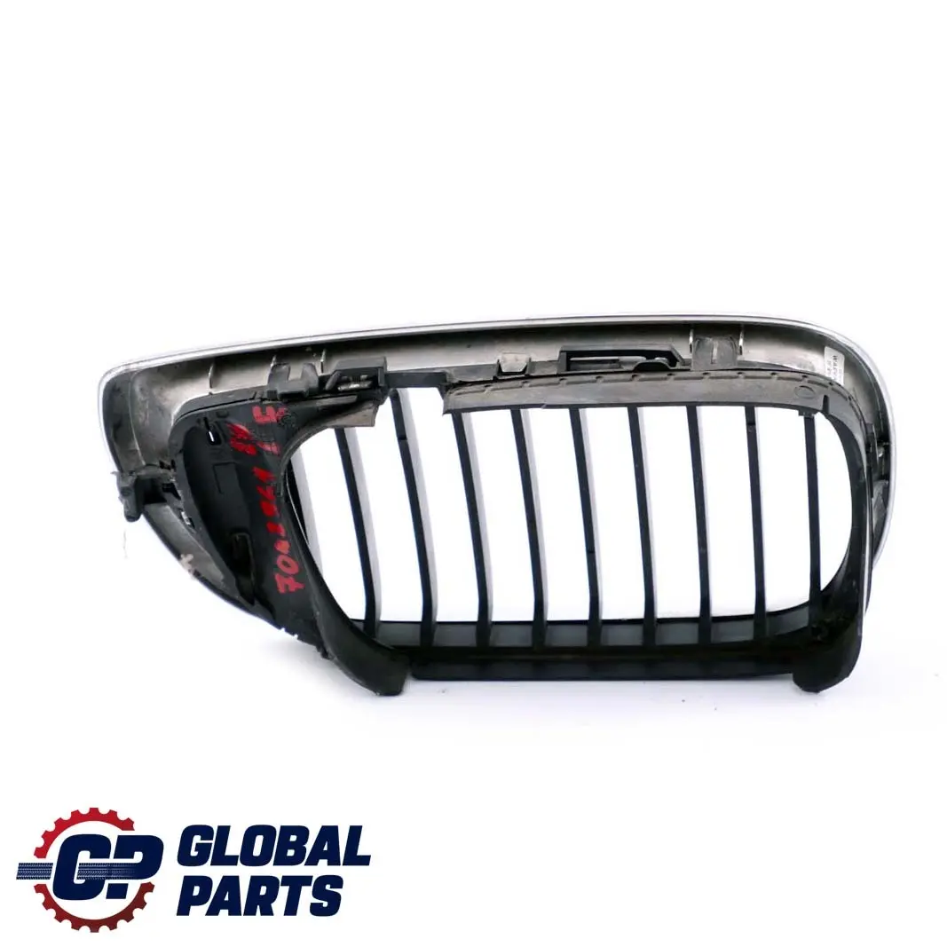 BMW E46 Berline Pare-Chocs Grille Decorative a Gauche Noir Chrome - SKU 7042961 - Numéro de pièce 7042961