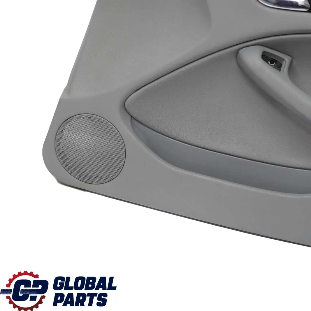 Boczek drzwi prawy przód grey do BMW E46 Sedan Kombi o numerze 7043054 BMW E46 Sedan Kombi Boczek drzwi prawy przód grey - SKU 7043054 - Numer Części 7043054