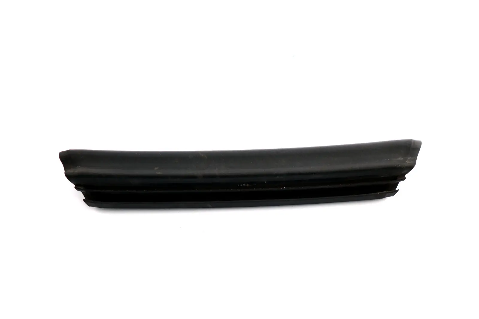 BMW Z4 E85 Front Channel Seal Window Guide Front Right 7043892