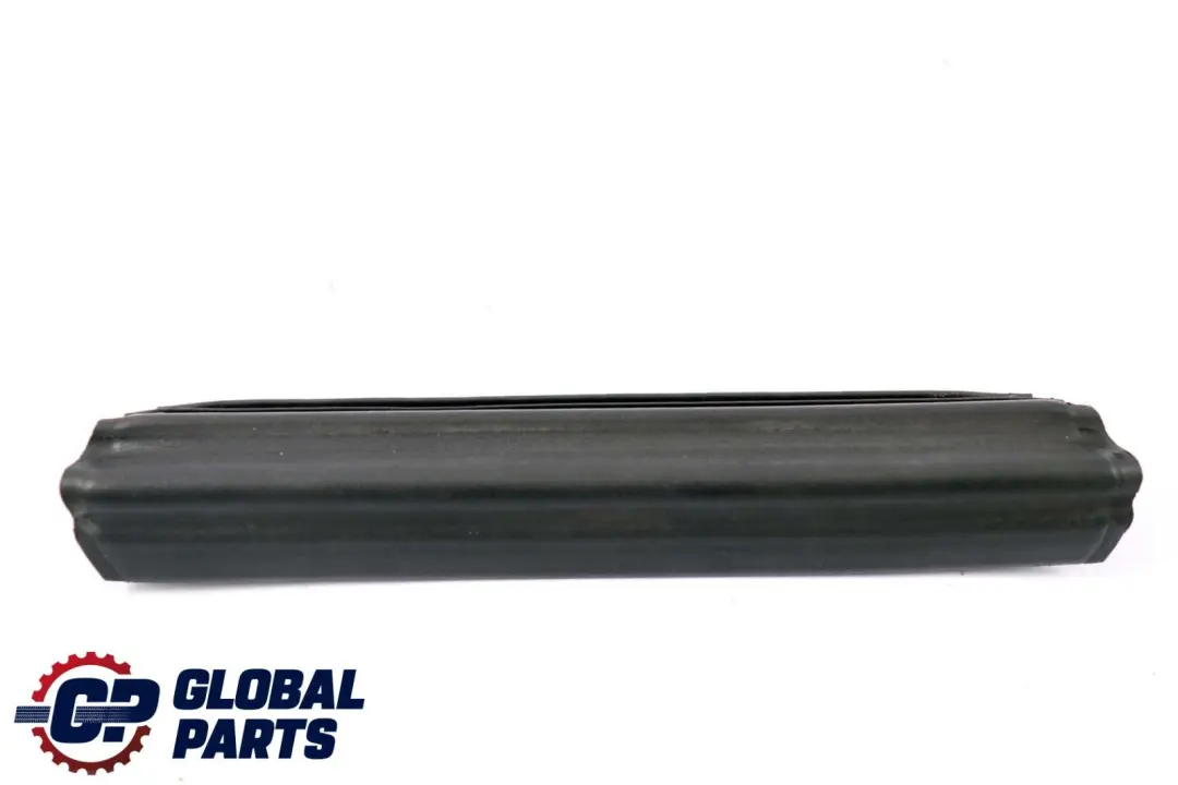 Fensterführungsschiene Mitte Links Rechts Set Verdeck für BMW Z4 er E85 Roadster mit Teilenummer 7043895 BMW Z4 er E85 Roadster Fensterführungsschiene Mitte Links Rechts Set Verdeck - SKU 7043895 - Teilenummer 7043895