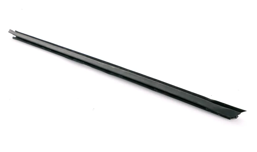 BMW E65 E66 Wewnętrzna lewa uszczelka szyby drzwi - SKU 7044143 - Numer Części 7044143