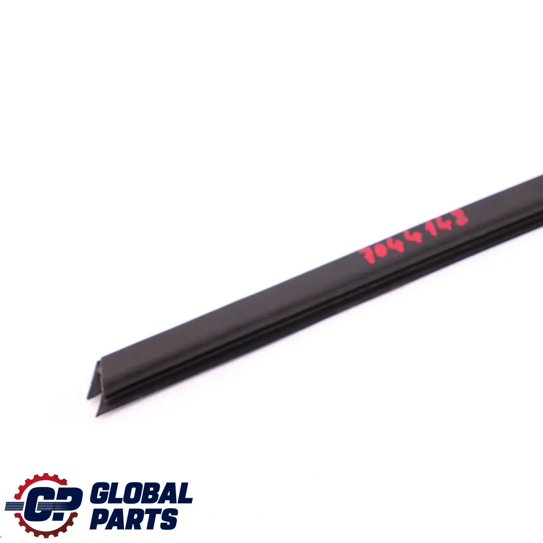 BMW E66 Plaque D'egout Interieur Arriere Droite - SKU 7044148 - Numéro de pièce 7044148