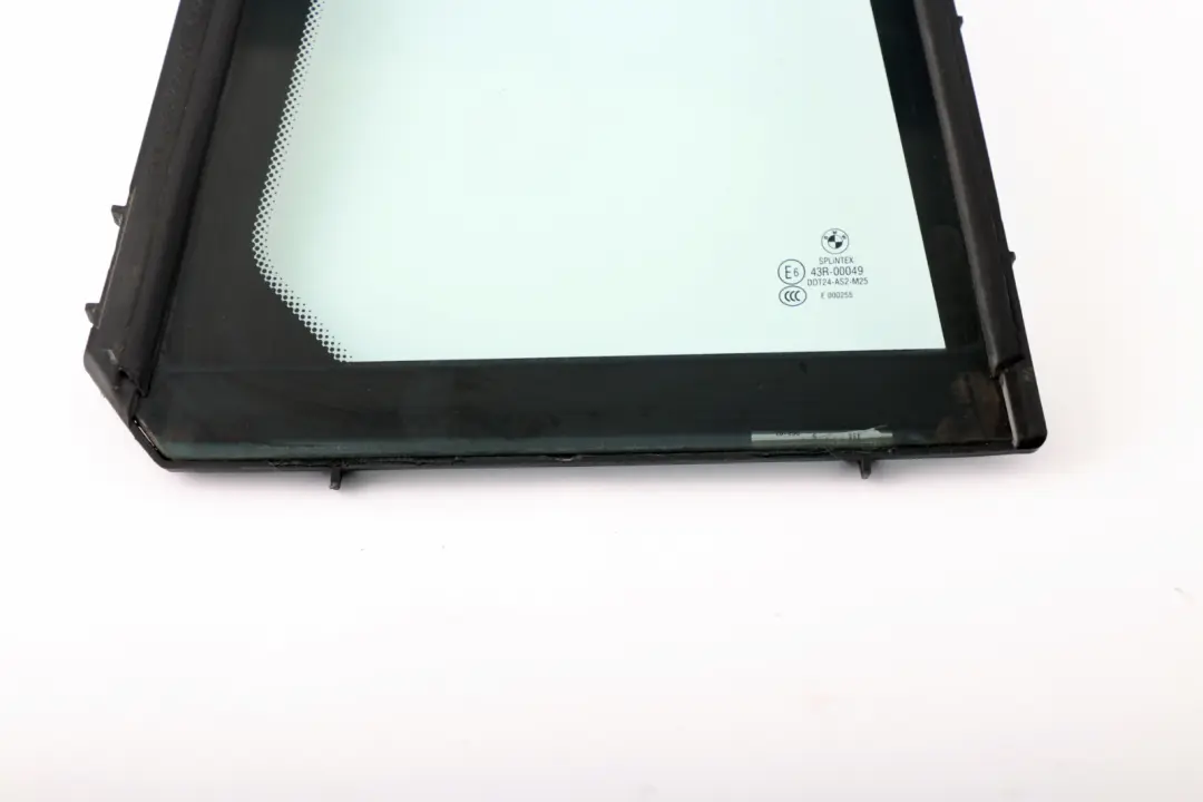 Door Side Window Glass Green AS2 Rear Right O/S to BMW E61 LCI Touring with Part number 7044176 BMW E61 LCI Touring Door Side Window Glass Green AS2 Rear Right O/S - SKU 7044176 - Part number 7044176