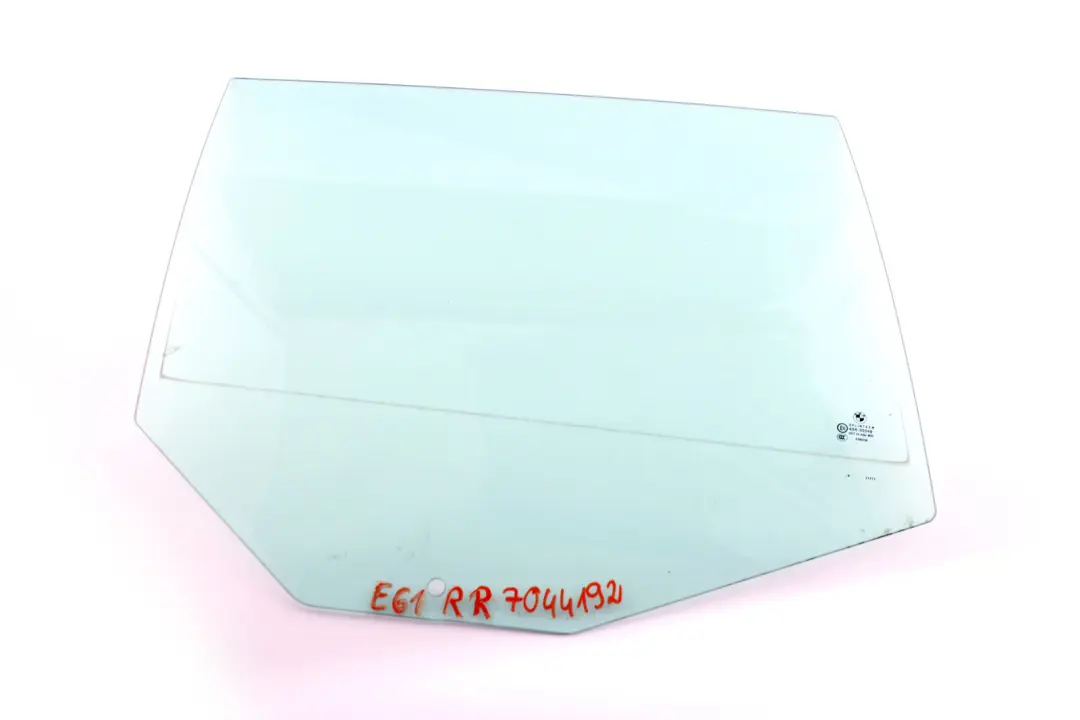 Side Window Green Glass Door Rear Right O/S AS2 to BMW 5 Series E61 Touring Estate with Part number 7044192 BMW 5 Series E61 Touring Estate Side Window Green Glass Door Rear Right O/S AS2 - SKU 7044192 - Part number 7044192