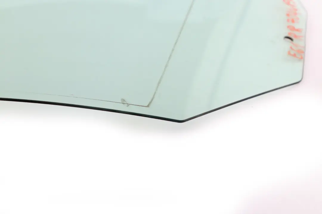 Ventana Lateral Verde Vidrio Puerta Trasera Derecha AS2 para BMW E61 Touring Estate con número de pieza 7044192 BMW E61 Touring Estate Ventana Lateral Verde Vidrio Puerta Trasera Derecha AS2 - SKU 7044192 - Número de pieza 7044192