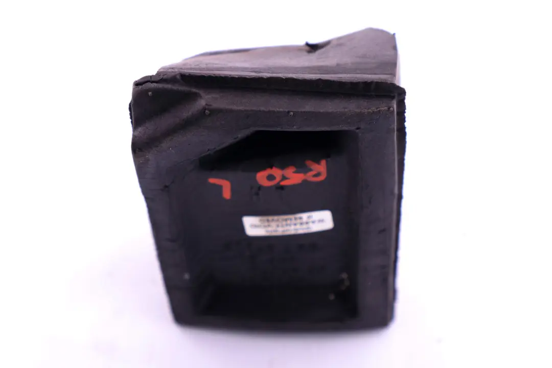 Inserto di riempimento anteriore sinistro Isolamento acustico per Mini R50 R52 R53 con numero di parte 7044241*51717044241 Mini R50 R52 R53 Inserto di riempimento anteriore sinistro Isolamento acustico - SKU 7044241 - Numero di parte 7044241*51717044241