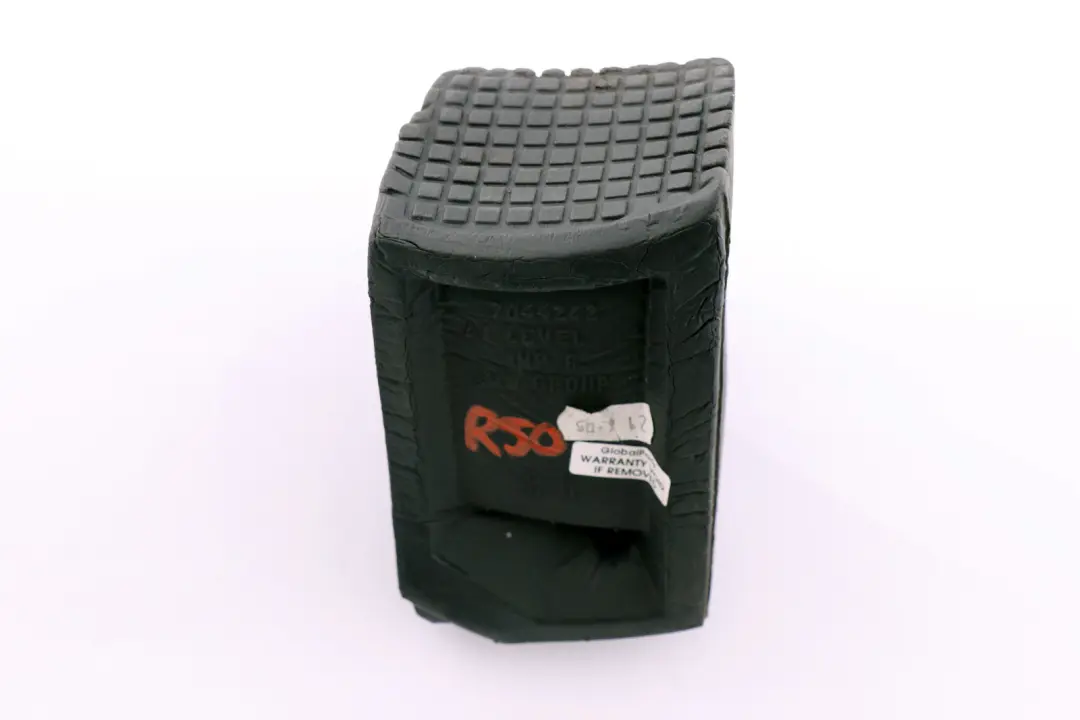 Inserto de Relleno Aislamiento Acustico Delantero Derecho para Mini R50 R52 con número de pieza 7044242 Mini R50 R52 Inserto de Relleno Aislamiento Acustico Delantero Derecho - SKU 7044242 - Número de pieza 7044242