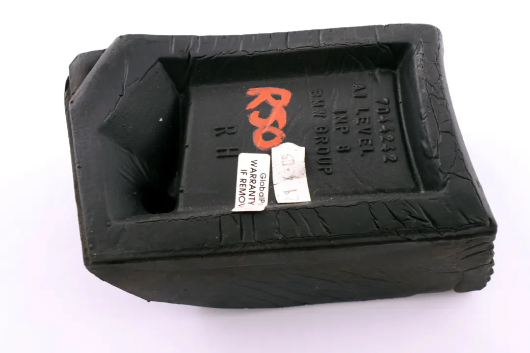 Filling Insert Sound Insulation Front Right O/S to Mini R50 R52 R53 with Part number 7044242 Mini R50 R52 R53 Filling Insert Sound Insulation Front Right O/S - SKU 7044242 - Part number 7044242