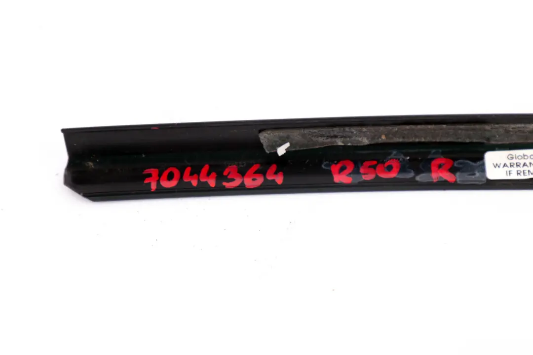 Mini Cooper R50 R53 Tapa Columna B Puerta Derecha Schwarz Negro - SKU 7044364 - Número de pieza 7044364