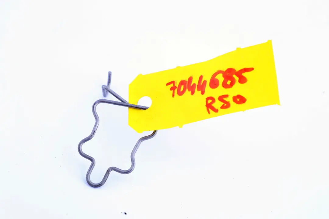 Spare Wheel Spring Mini R50 R52 R56 R58 Interior Rear Body Mount to with Part number 7044685 Spare Wheel Spring Mini R50 R52 R56 R58 Interior Rear Body Mount - SKU 7044685 - Part number 7044685