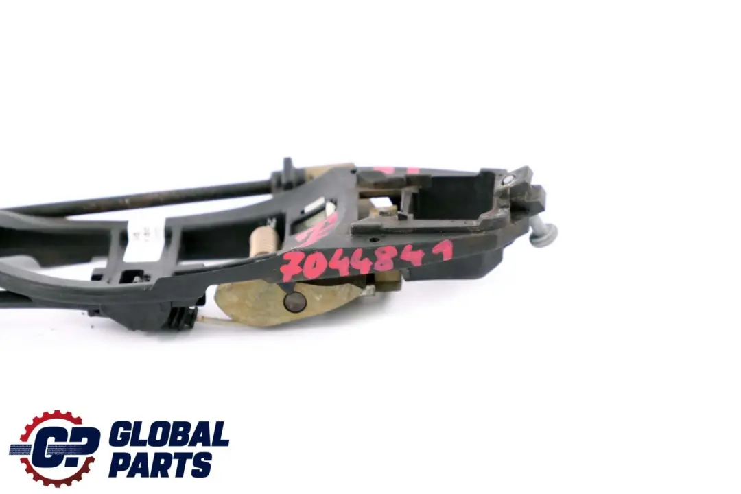 Carrier Outside Door Handle Rear Left N/S 8253453 to BMW 3 Series E46 with Part number 7044841 BMW 3 Series E46 Carrier Outside Door Handle Rear Left N/S 8253453 - SKU 7044841 - Part number 7044841