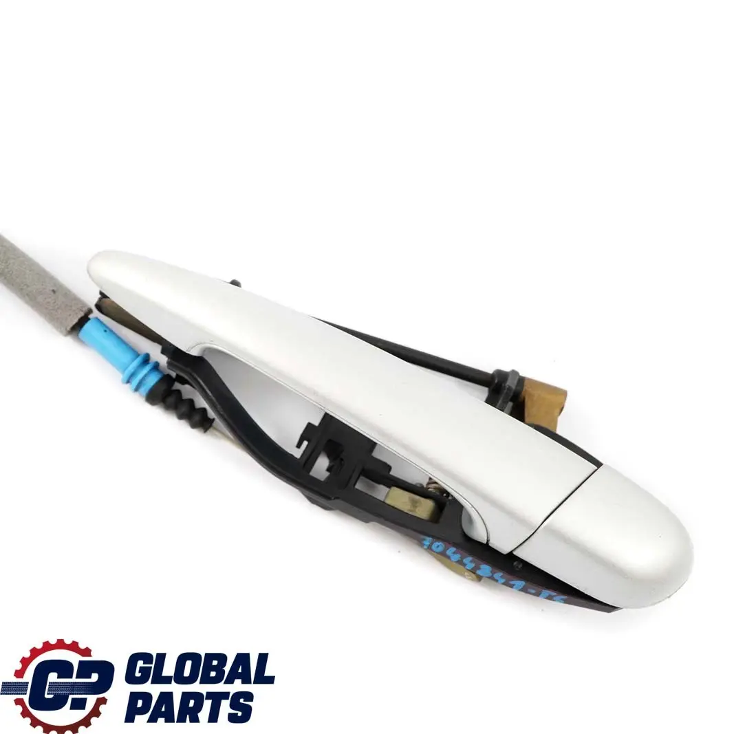 Outside Door Handle Rear Left N/S Titansilber Metallic - 354 to BMW 3 Series E46 with Part number 7044841 BMW 3 Series E46 Outside Door Handle Rear Left N/S Titansilber Metallic - 354 - SKU 7044841-TS - Part number 7044841