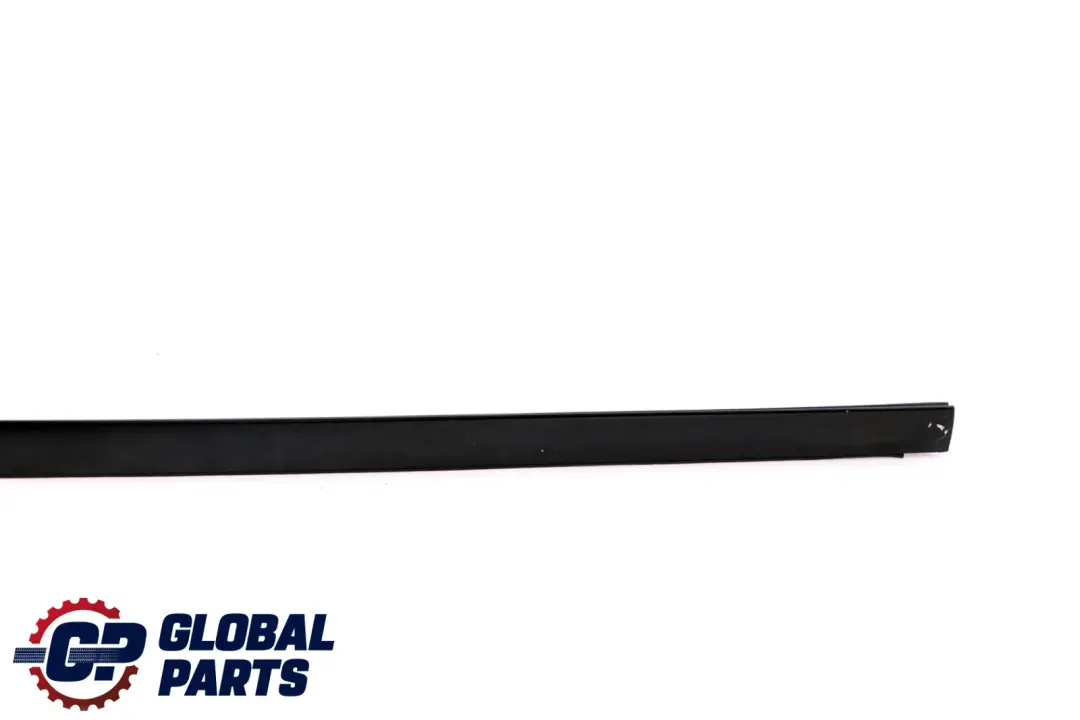 BMW E60 Parabrezza Anteriore Gocciolamento Modanatura Nero Opaco Destra - SKU 7045448-BLK - Numero di parte 7045448