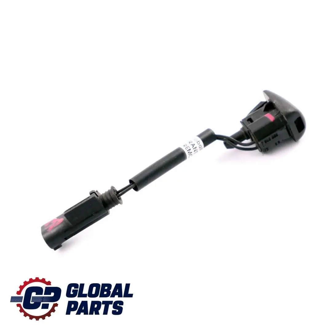 Spray Nozzle Windscreen Washer 7132969 to BMW E60 E61 with Part number 7046060 BMW E60 E61 Spray Nozzle Windscreen Washer 7132969 - SKU 7046060-1 - Part number 7046060