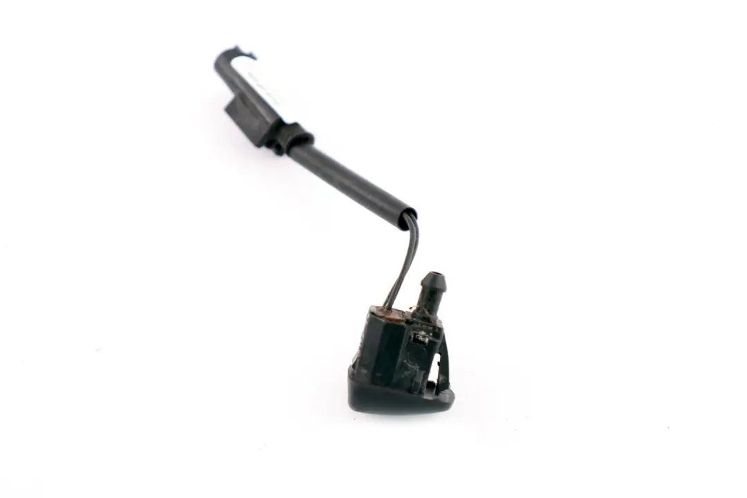 BMW 5 E60 E61 Spray Nozzle Windscreen Washer Heated Left Right N/O/S - SKU 7046060 - Part number 7046060
