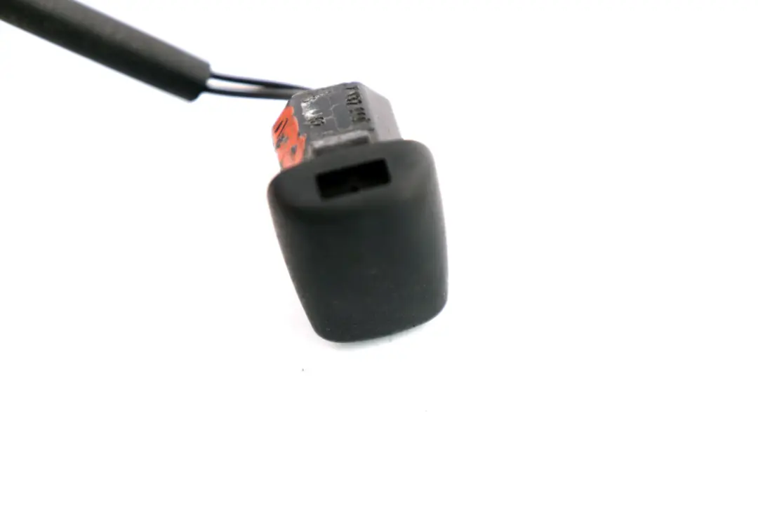 Gicleur de Lave-Glace pour BMW Serie E60 E61 à propos du numéro de pièce 7046060 BMW Serie E60 E61 Gicleur de Lave-Glace - SKU 7046060 - Numéro de pièce 7046060