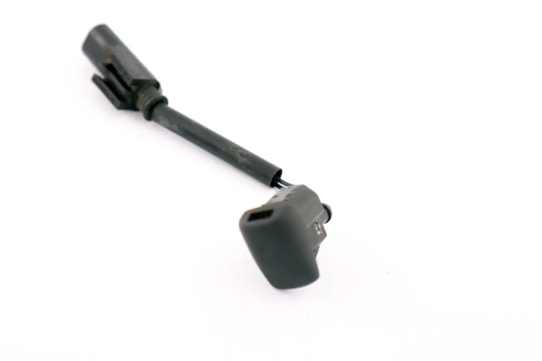 BMW 5 E60 E61 Spray Nozzle Windscreen Washer Heated Left Right N/O/S - SKU 7046060 - Part number 7046060