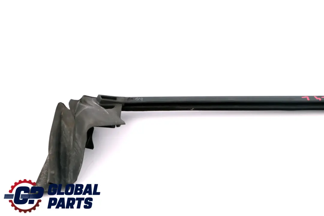 Joint d'étanchéité de canal Porte intérieure gauche pour BMW Z4 E89 à propos du numéro de pièce 7046103 BMW Z4 E89 Joint d'étanchéité de canal Porte intérieure gauche - SKU 7046103 - Numéro de pièce 7046103