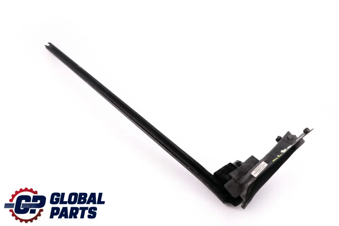 Schachtabdichtung Interno Porta Anteriore Destra per BMW Z4 E89 con numero di parte 7046104 BMW Z4 E89 Schachtabdichtung Interno Porta Anteriore Destra - SKU 7046104 - Numero di parte 7046104