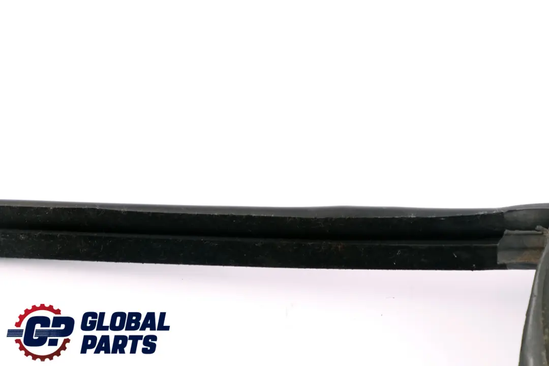 Right O/S Panel Inner Chanel Seal Sealing to BMW Z4 Series E89 Cabrio Rear with Part number 7046124 BMW Z4 Series E89 Cabrio Rear Right O/S Panel Inner Chanel Seal Sealing - SKU 7046124 - Part number 7046124