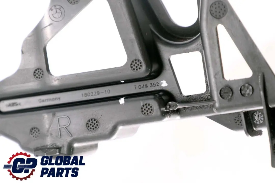 Bumper Support Spacer Bracket Front Right O/S to BMW 7 Series F01 F02 LCI with Part number 7046352 BMW 7 Series F01 F02 LCI Bumper Support Spacer Bracket Front Right O/S - SKU 7046352 - Part number 7046352