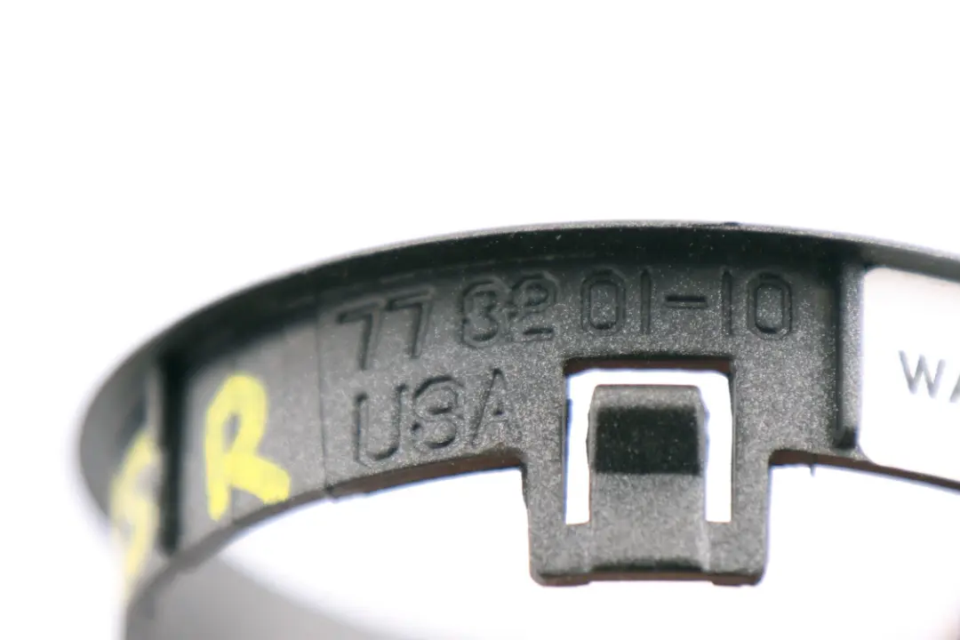 *BMW Z4 er E85 Blende Rechts Anbauteile Instrumententafel für mit Teilenummer 7046494 *BMW Z4 er E85 Blende Rechts Anbauteile Instrumententafel - SKU 7046494 - Teilenummer 7046494