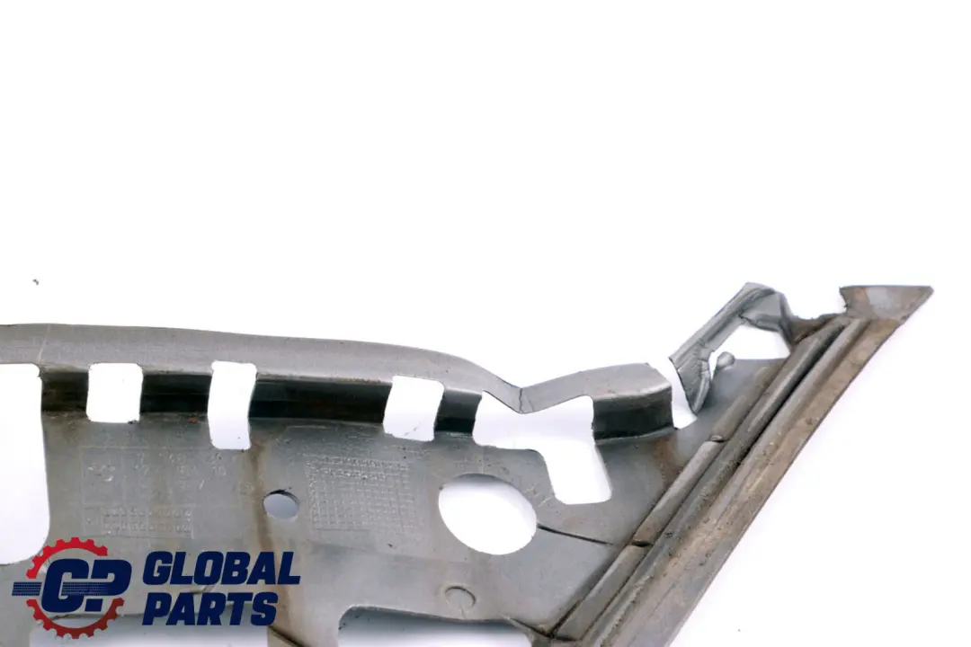 Abdichtung Heckklappe Rechts für BMW 7 er E65 E66 E67 mit Teilenummer 7046530 BMW 7 er E65 E66 E67 Abdichtung Heckklappe Rechts - SKU 7046530 - Teilenummer 7046530