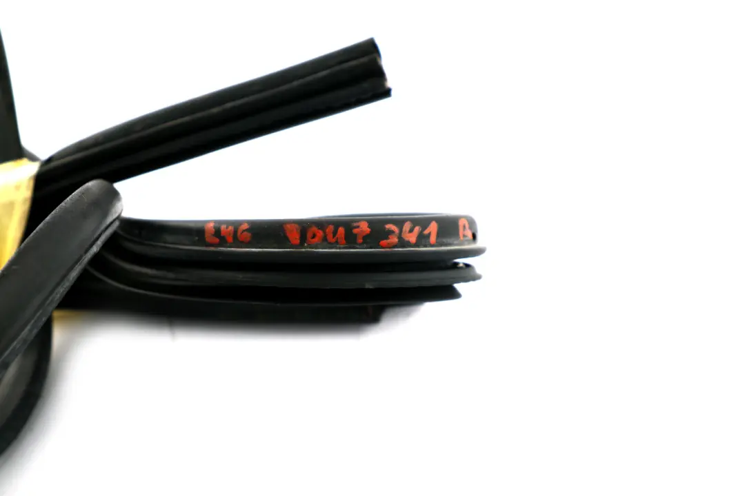 BMW E46 Guarnizione Porta Gomma Portiera Paraspigoli Ant. SX Dx - SKU 7047341 - Numero di parte 7047341