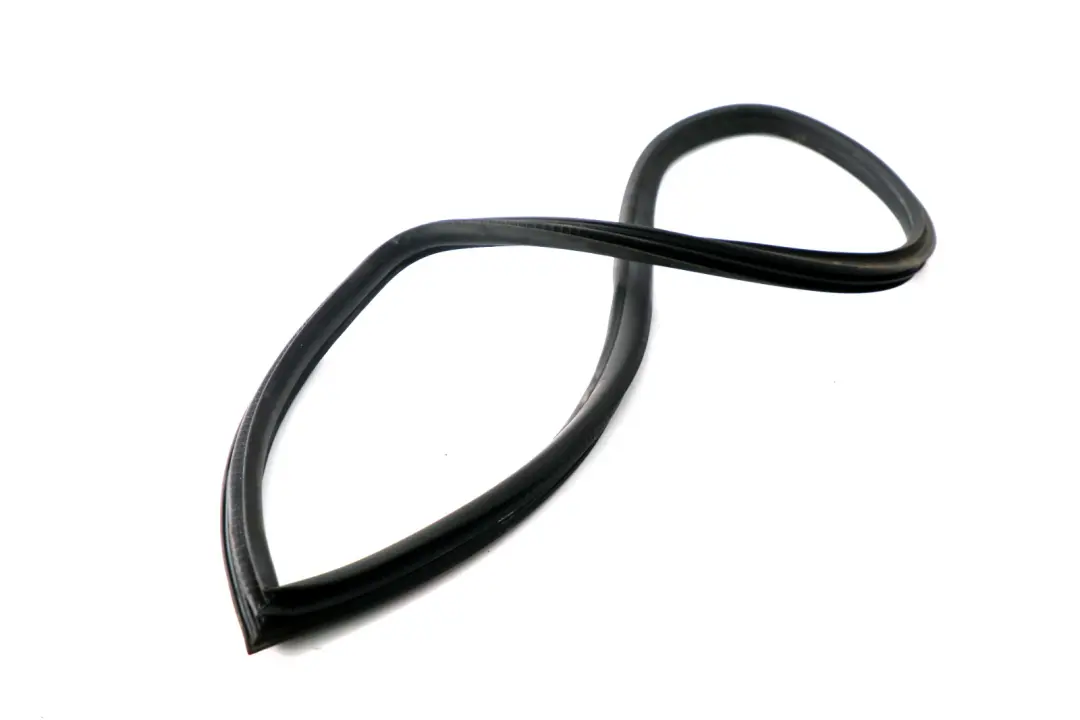 BMW 3 Series E46 Rear Left Right N/O/S Side Window Edge Protection Seal - SKU 7047349 - Part number 7047349