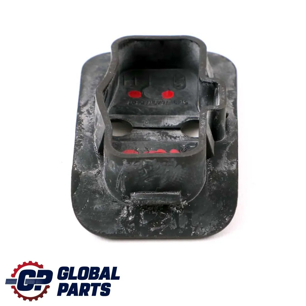 Finisher Cover Catch Bracket Left pour Mini Cooper One R50 R53 à propos du numéro de pièce 7047765 Mini Cooper One R50 R53 Finisher Cover Catch Bracket Left - SKU 7047765 - Numéro de pièce 7047765