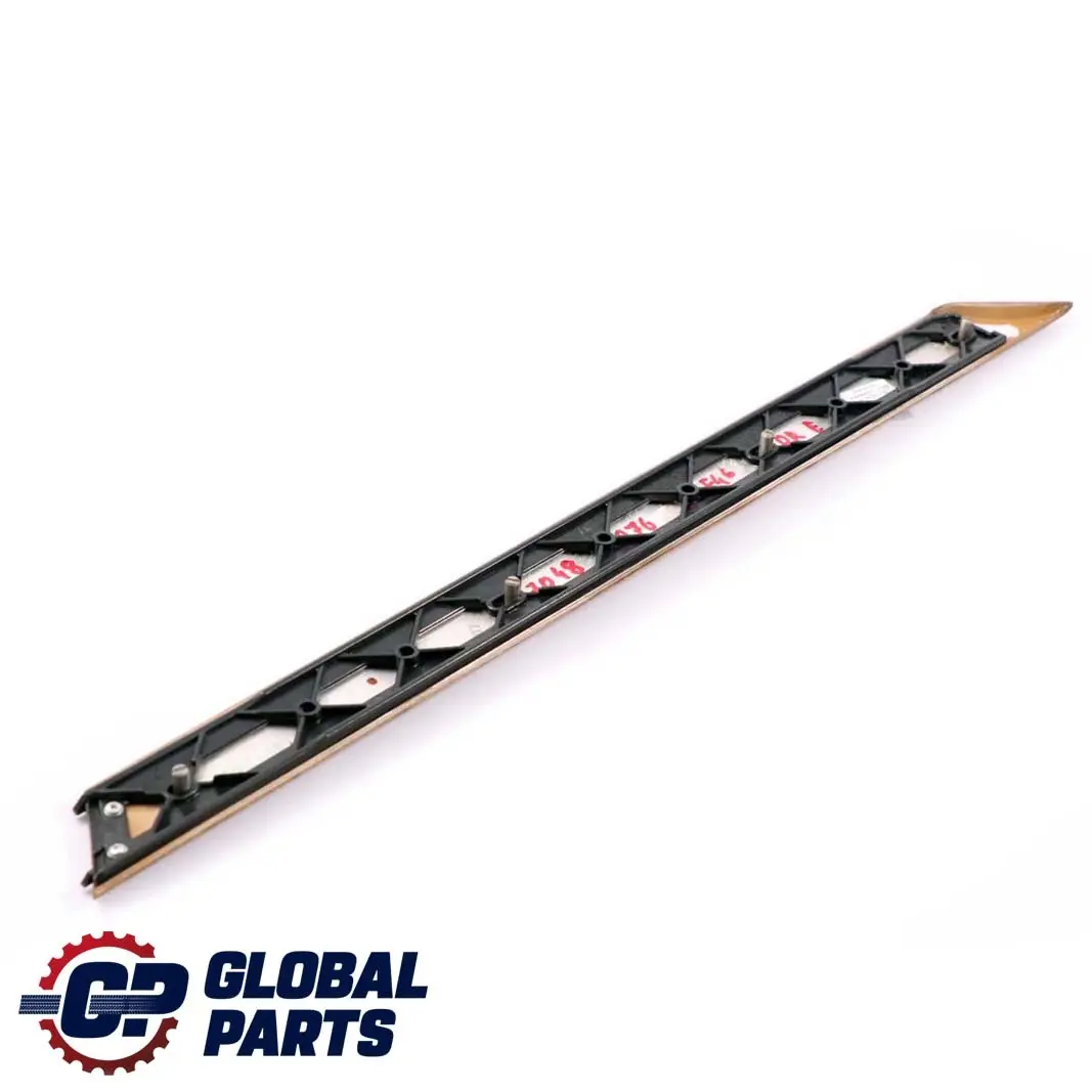 BMW E46 Baguette de Bois Porte Arriere Droite Bouleau 5145 - SKU 7048976 - Numéro de pièce 7048976