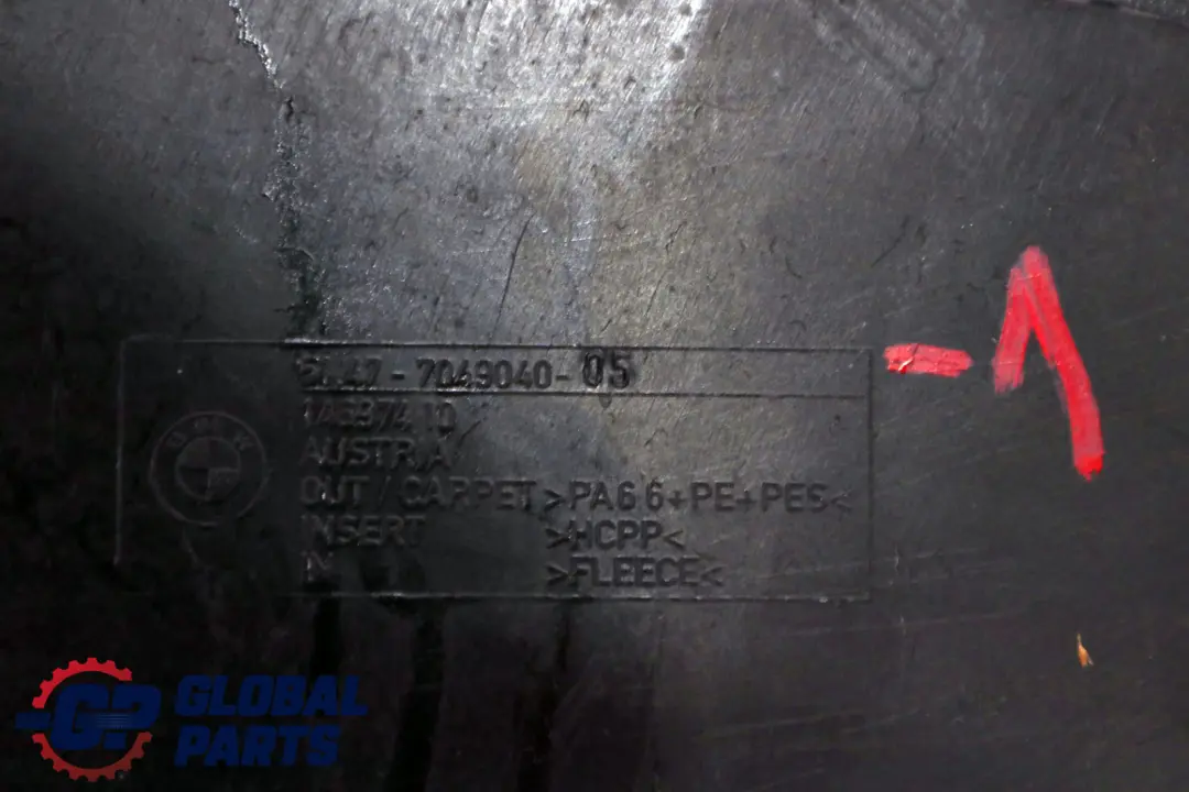 Panneau Garniture De Couvercle De Batterie À Droite Gris Grau pour BMW X3 E83 à propos du numéro de pièce 7049040 BMW X3 E83 Panneau Garniture De Couvercle De Batterie À Droite Gris Grau - SKU 7049040-1 - Numéro de pièce 7049040