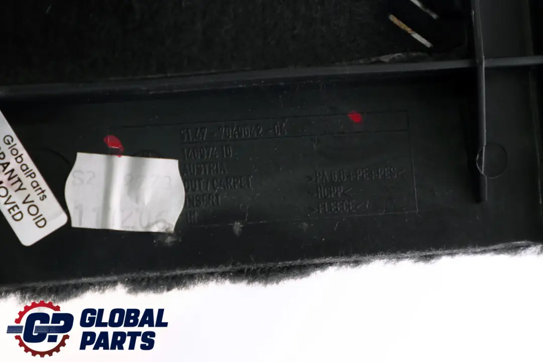 BMW X3 Reihe E83 Klappe Gepäckraum rechts ANTHRAZIT 5147 - SKU 7049042 - Teilenummer 51477049042