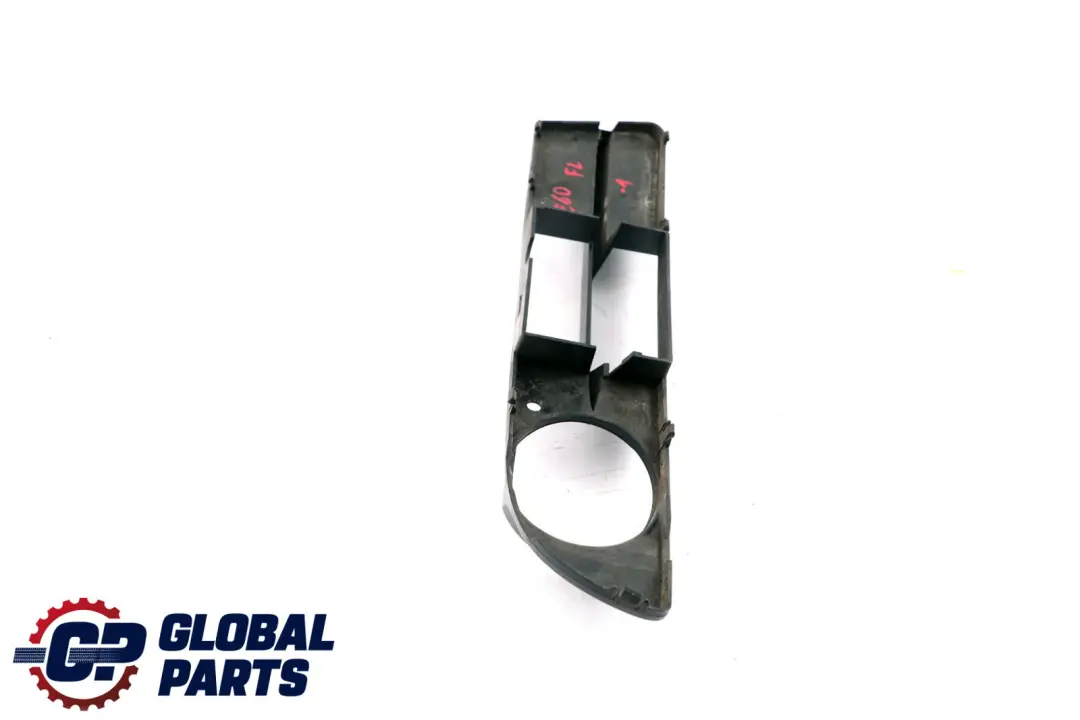 Grata Laterale SX per BMW E60 E61 con numero di parte 7049243 BMW E60 E61 Grata Laterale SX - SKU 7049243-1 - Numero di parte 7049243