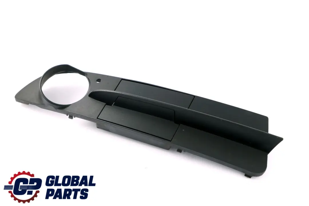 Front Bumper Mesh Grill Trim Fog Light Cover Right O/S to BMW 5 Series E60 E61 with Part number 7049244 BMW 5 Series E60 E61 Front Bumper Mesh Grill Trim Fog Light Cover Right O/S - SKU 7049244 - Part number 7049244