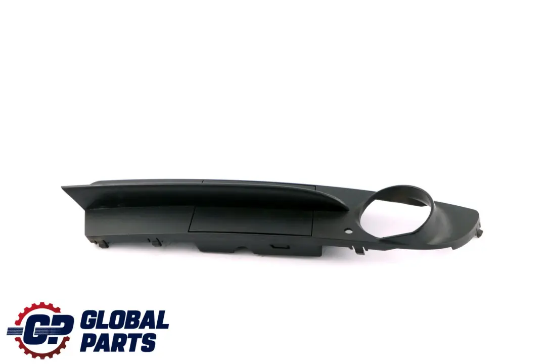 Front Bumper Mesh Grill Trim Fog Light Cover Right O/S to BMW 5 Series E60 E61 with Part number 7049244 BMW 5 Series E60 E61 Front Bumper Mesh Grill Trim Fog Light Cover Right O/S - SKU 7049244 - Part number 7049244